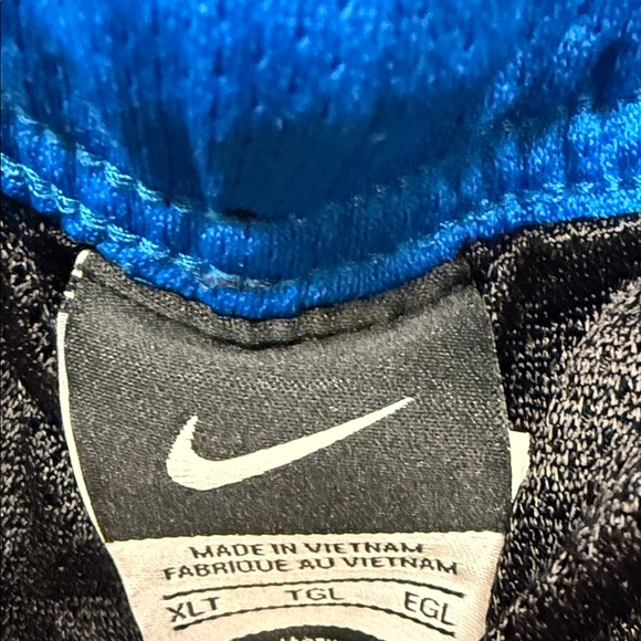 Nike Men's Black and Blue Athletic Shorts swim trunks XLT pockets, elastic waste - Picture 3 of 8